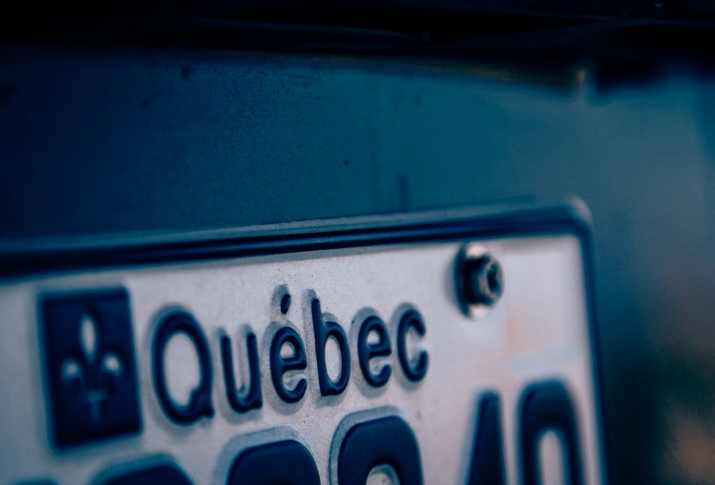 Adoption du règlement pour une taxe sur l’immatriculation des véhicules de promenade afin de mieux développer le transport collectif